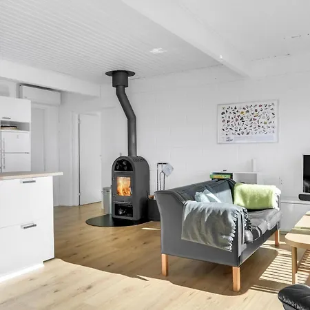 4 Bedroom Awesome In 度假居