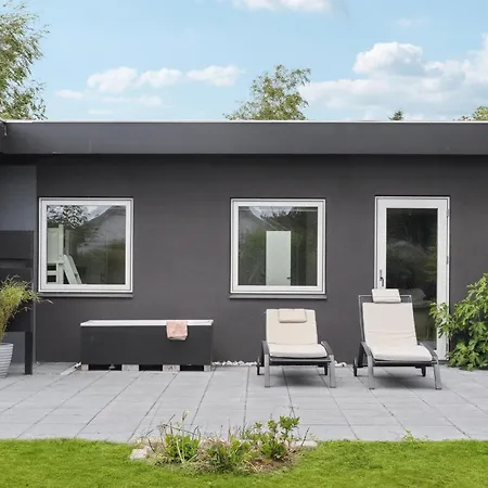 Casa de Férias 4 Bedroom Awesome In *